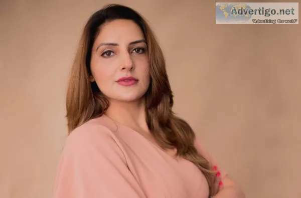 Best dermatologist in ludhiana - dr roopi khera