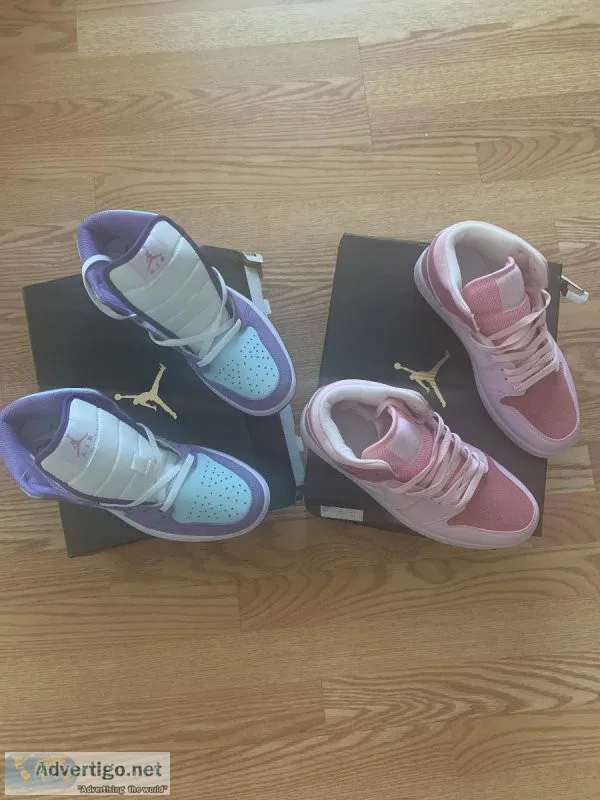 Jordan 1 Mids