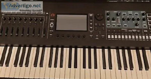 Roland Fantom 8 Workstation