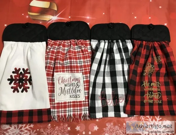 Mistletoe Kisses Holiday Decor