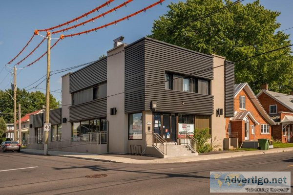 Convenience store with building for sale St-Jean-sur-Richelie u