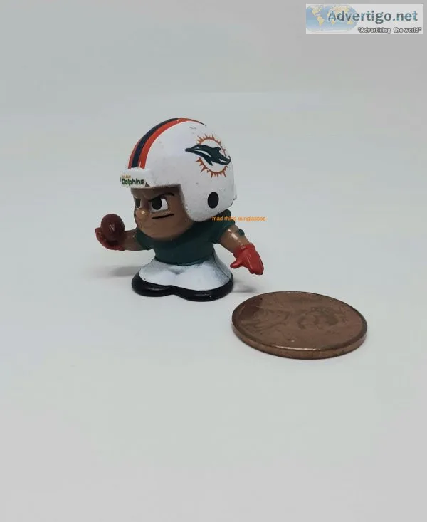 NFL Pipsqueak Player Miami Dolphins Car Dashboard Buddy