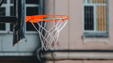 Basketball backboards hardness and stiffness