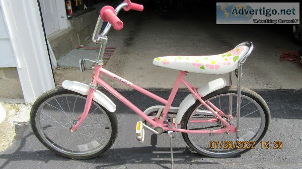 Girl s Roadmaster Bike
