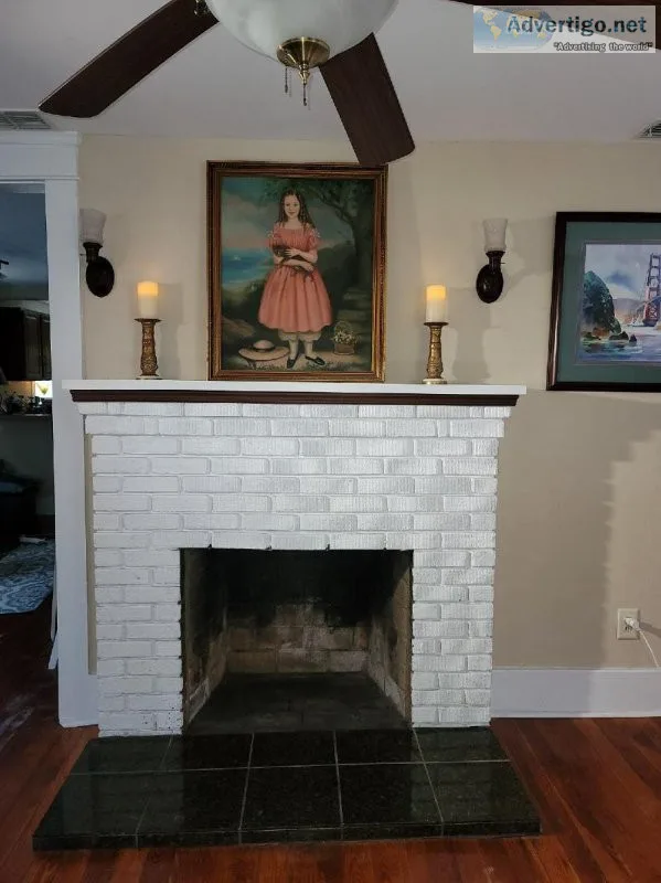 Adorable Victorian 1920 s cottage. HIGH AND DRY DURING HURRICANE