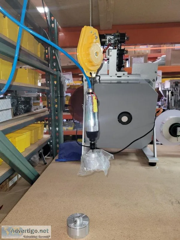 Pneumatic Manual Capping Machine