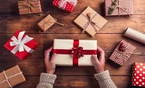 Give The Gift Of Fashion This Holiday. From Modern to Retro Fash
