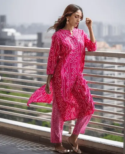 Buy the best indian ethnic wear for women - gatim