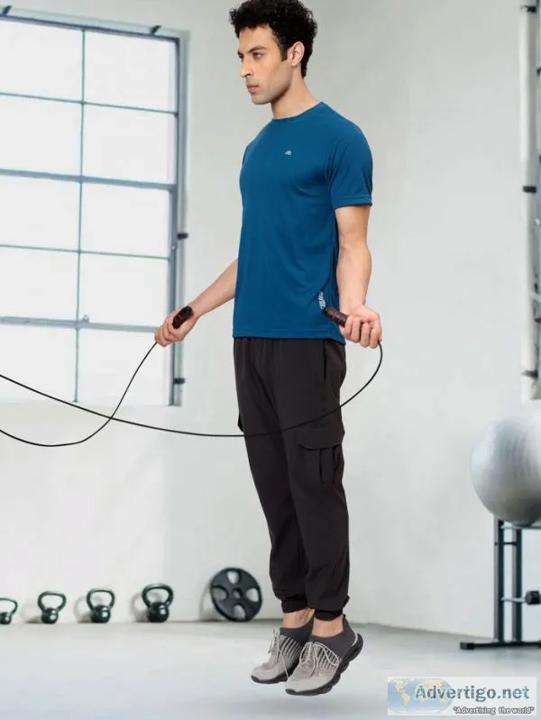 Choose premium activewear for men online india at beyoung