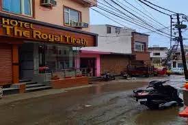 Best hotels in srinagar, best budget hotels in srinagar