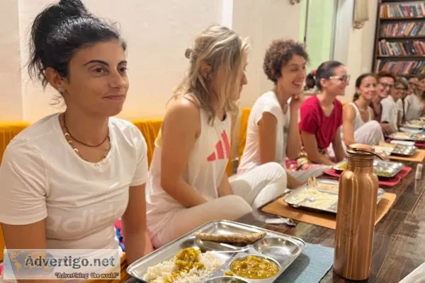 Himalayan yoga ashram in rishikesh