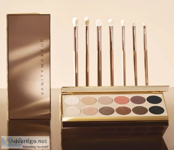 Eyeshadow palette | vanity makeup