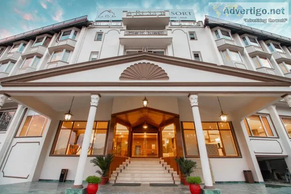 Luxury resort in shimla | larisa resort