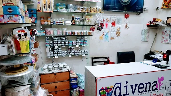 Buy cake decorating supplies at our cake material shop in kalyan