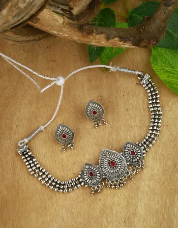 Beautiful traditional maharashtrian jewellery online at lowest p