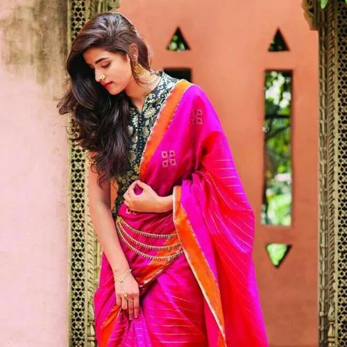 How to wear saree?