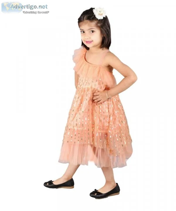 Mirraw luxe offers the best selection of chikka pikka premium ki