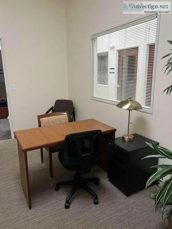 Single office w/ amenities for rent