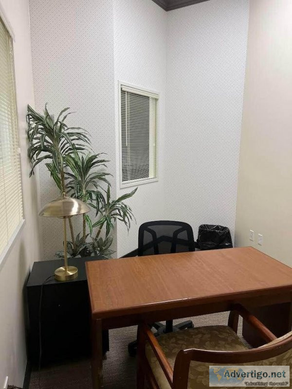 Single office w/ amenities for rent