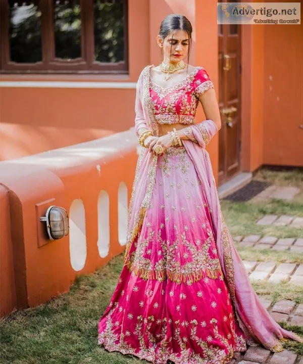 Get the latest designer lehenga choli designs at mirraw luxe