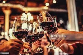Build your wine cellar with our wine of the month club
