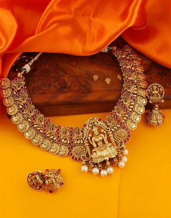 Fancy design collection of south indian jewellery online and rea