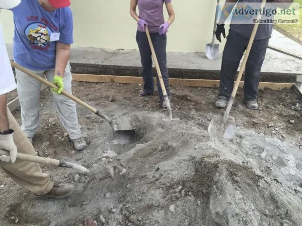 How to mix concrete by hand at construction site 
