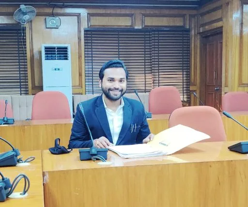 Vehicle challan lawyer in delhi l 09318348453 l adv tushar