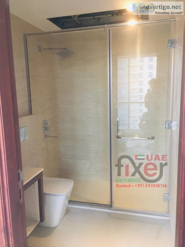 Swing shower enclosure