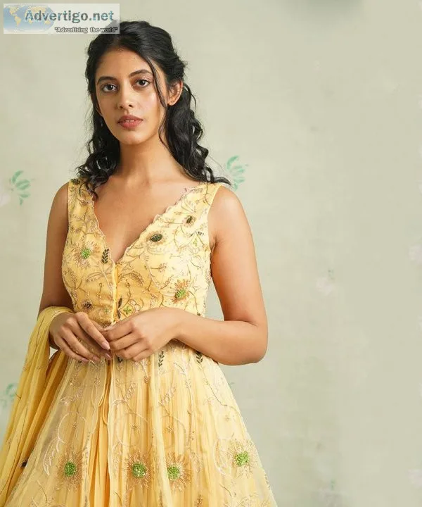 Discover the best designer lehenga and saree by pleats label at 