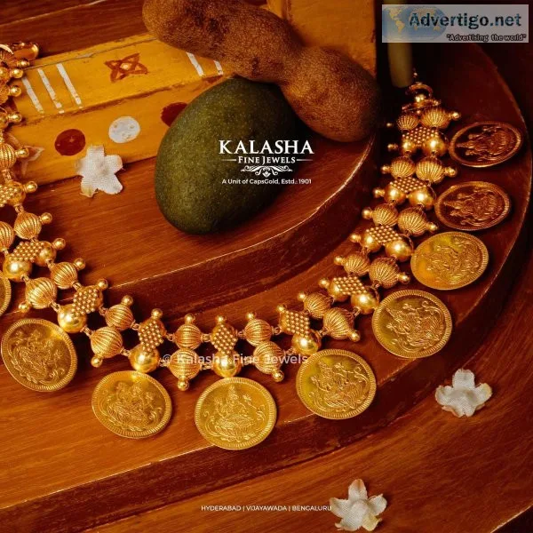 Gold accessories at kalasha fine jewels hyderabad