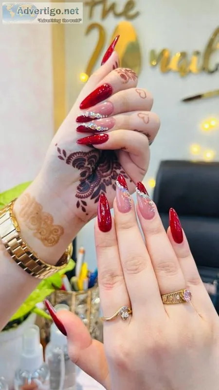 Get the best nail extension in kolkata from renowned nail salon