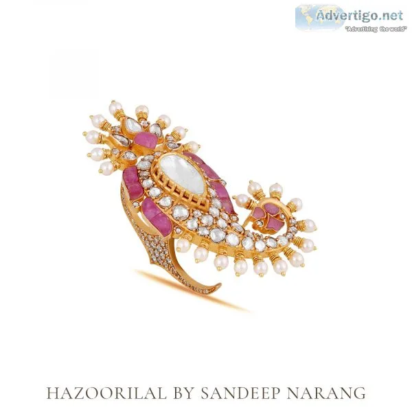 Want to buy diamond jewellery with designs at the best price