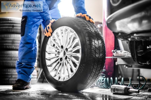 Reach out to flyzone auto for best roadside assistance services