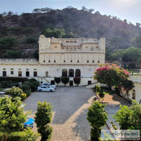 Bungalow in jaipur | rosakue