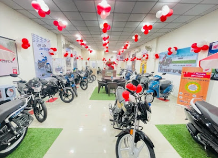 Get honda sp 125 model at the republic honda showroom in noida