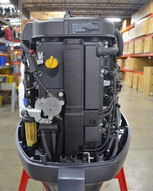 Yamaha 90hp outboard engine whatsapp +27604003833