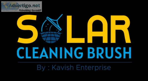 Solar panel cleaning brush