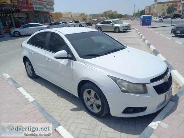 Car - chevrolet cruze 2011