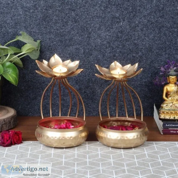 Gold urli bowl with flower | set of 2