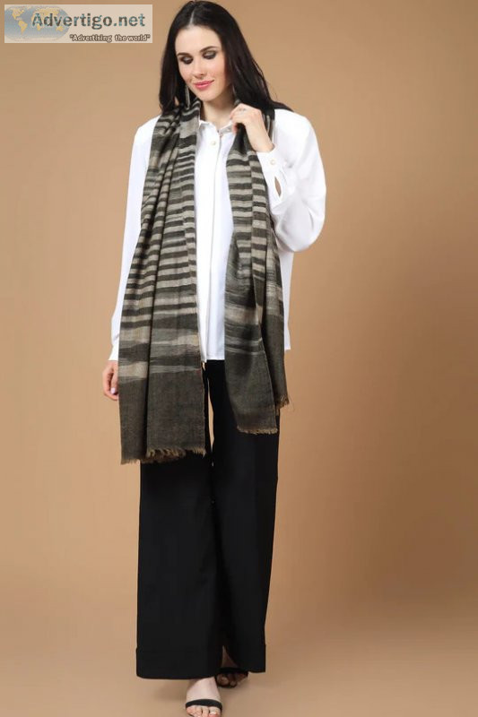 Get designer pashmina stoles for your wardrobe now