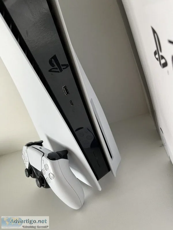 Sony playstation 5 (disc-version) console