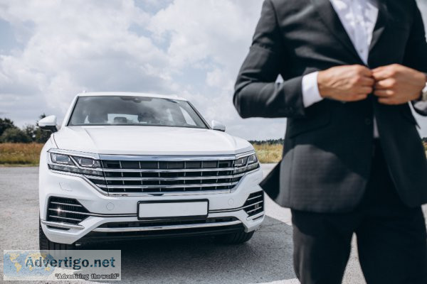 Are you looking for chauffeur airport services in manchester?