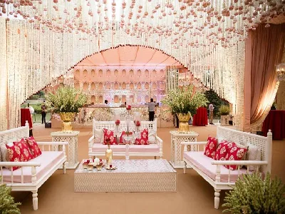 Explain the best exclusive decor service in alwar?