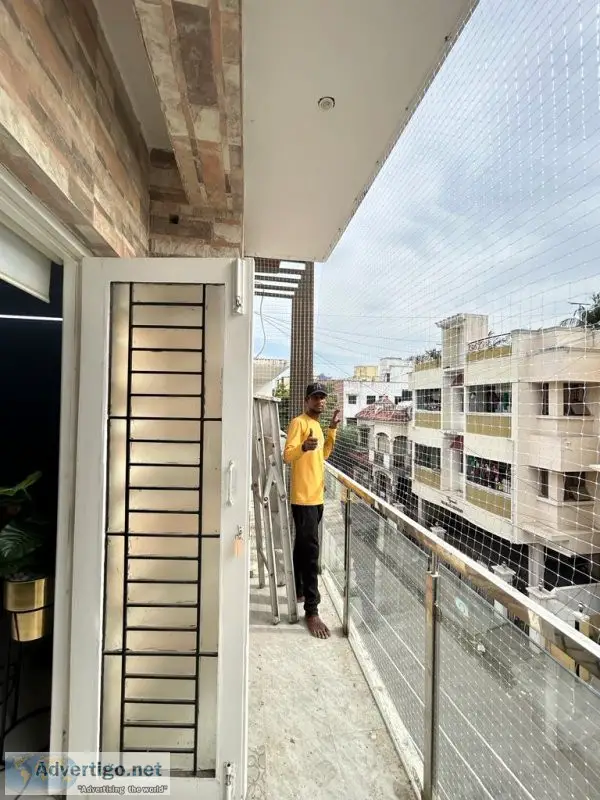 Balcony safety nets