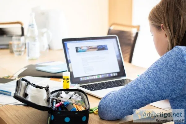 What is a narrative essay?