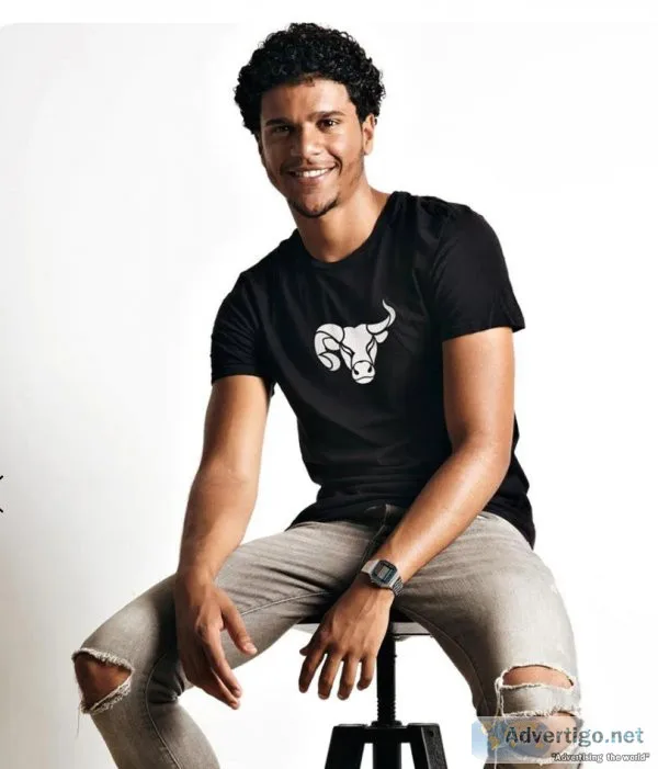 Buy trendy tshirt, refreshing breverages, nfts, hoodies at salud