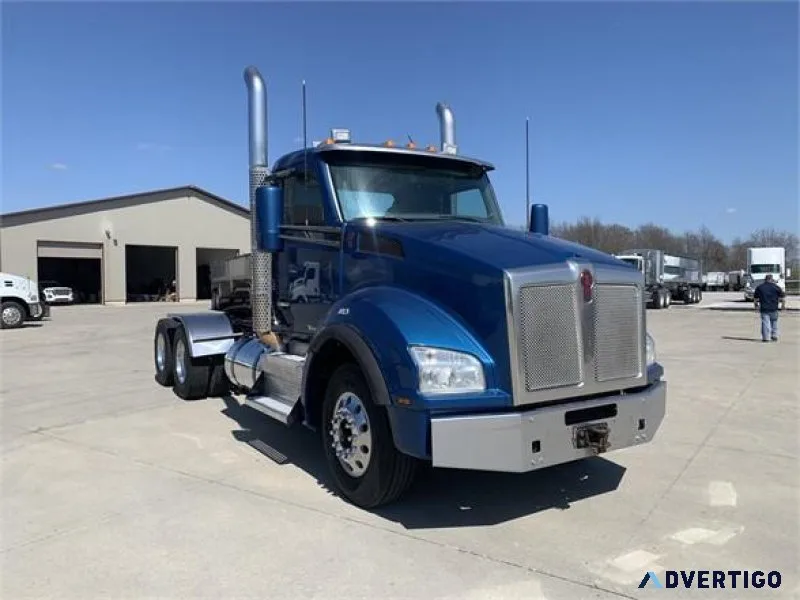 KENWORTH - T880