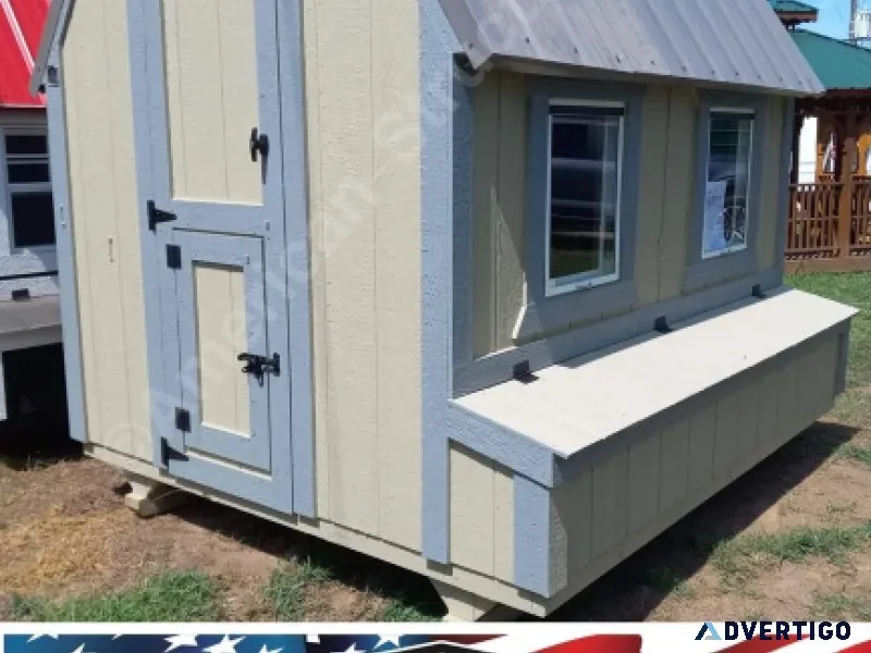 6X8 Barn Style Chicken Coop