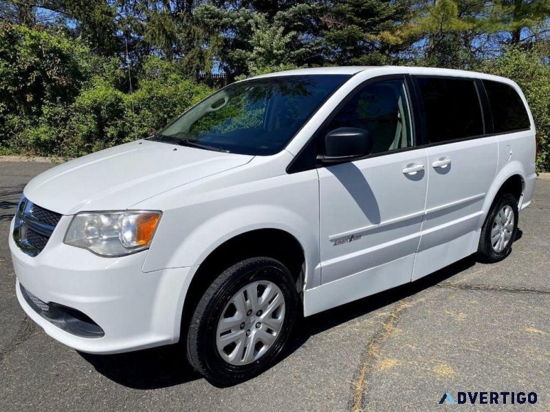 2014 Dodge Grand Caravan Handicap Ramp Van (A5292)